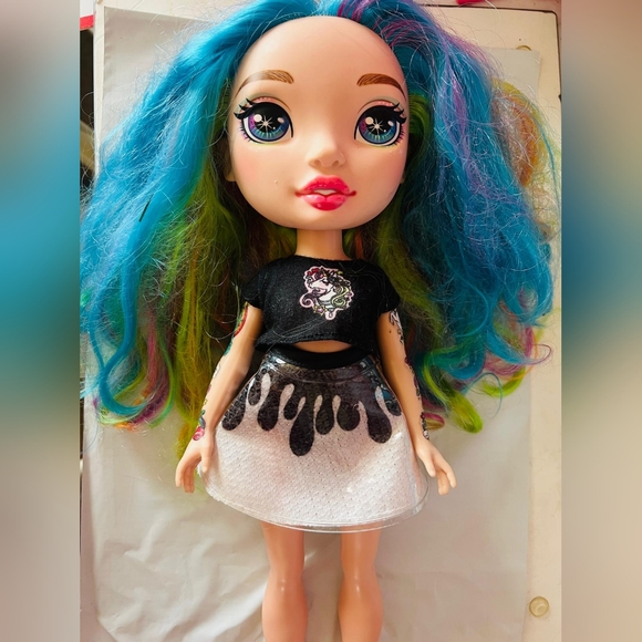 Rainbow HighRainbow High Rainbow Surprise 14-inch doll – Rainbow Dream Doll - Picture 7 of 10